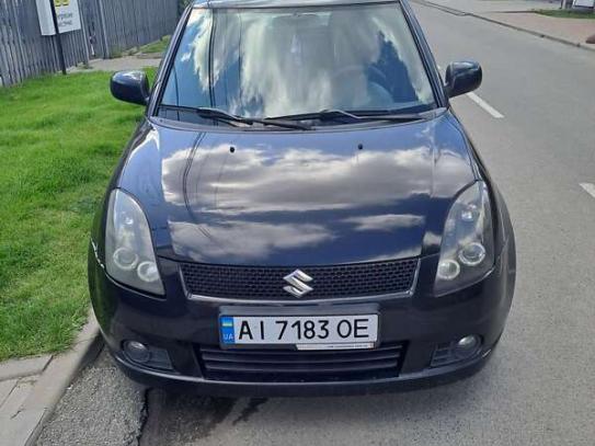 Suzuki Swift                           2007г. в рассрочку