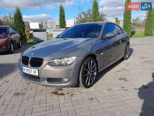 Bmw 320i 2009г. в рассрочку