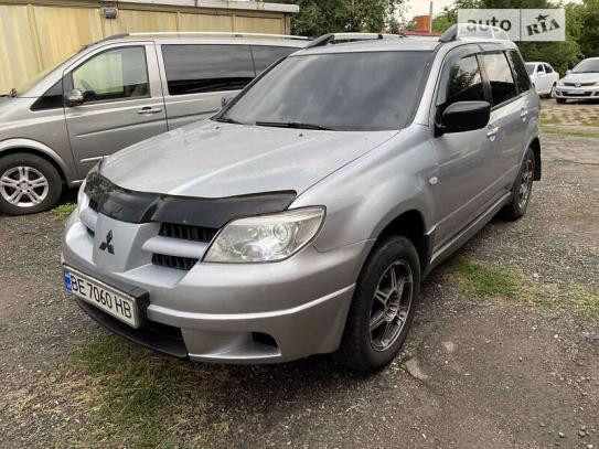 Mitsubishi Outlander 2007г. в рассрочку