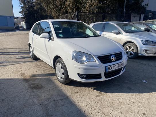 Volkswagen Polo
                            2007г. в рассрочку