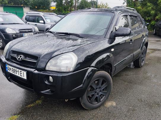 Hyundai Tucson 2006р. у розстрочку