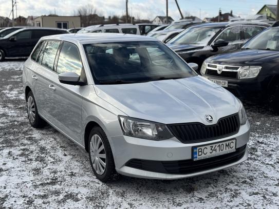 Skoda Fabia 2016г. в рассрочку