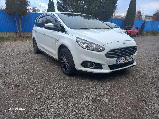 Ford S-max 2017р. у розстрочку