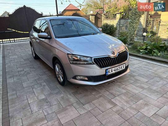 Skoda Fabia
                           2019г. в рассрочку