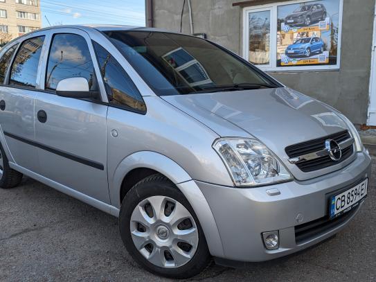 Opel Meriva 2003г. в рассрочку