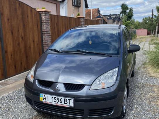 Mitsubishi Colt
                            2008г. в рассрочку