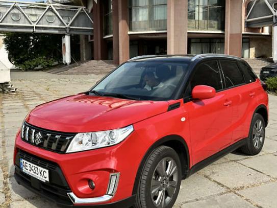 Suzuki Vitara 2019г. в рассрочку