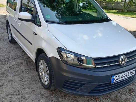 Volkswagen Caddy                           2015г. в рассрочку