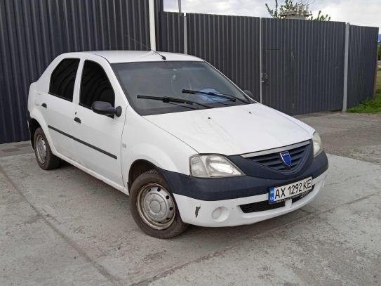 Dacia Logan                           2005г. в рассрочку
