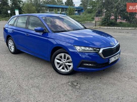 Skoda Octavia                         2022г. в рассрочку