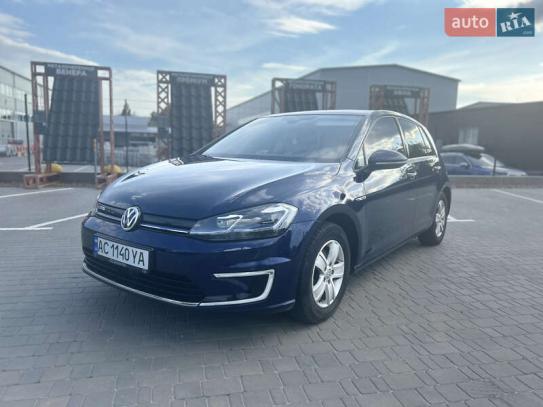 Volkswagen E-golf                          2017г. в рассрочку
