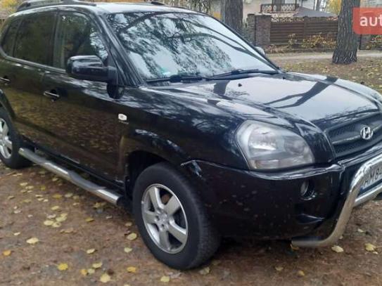 Hyundai Tucson 2006г. в рассрочку