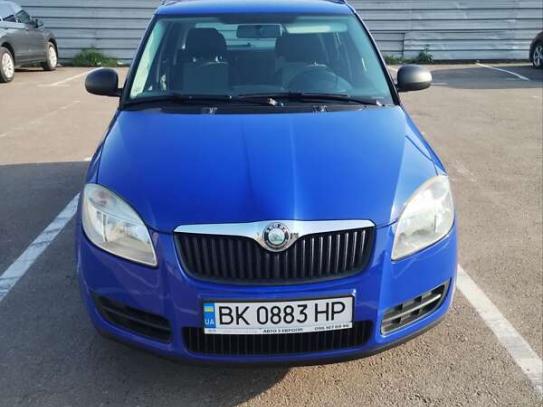 Skoda Fabia                           2009г. в рассрочку