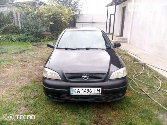 Opel Astra 2002г. в рассрочку