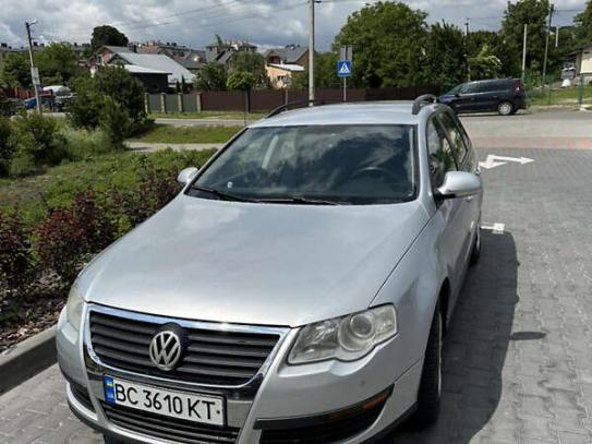 Volkswagen Passat
                          2010г. в рассрочку