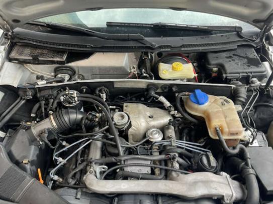 Audi A6                              2003г. в рассрочку