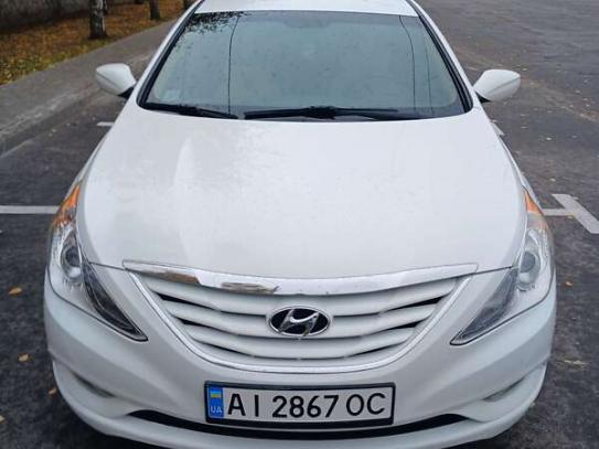 Hyundai Sonata 2013г. в рассрочку