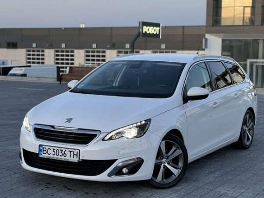 Peugeot 308                             2016г. в рассрочку