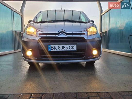 Citroen Jumpy                           2012г. в рассрочку