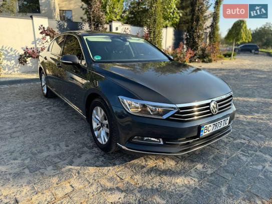 Volkswagen Passat
                          2016г. в рассрочку