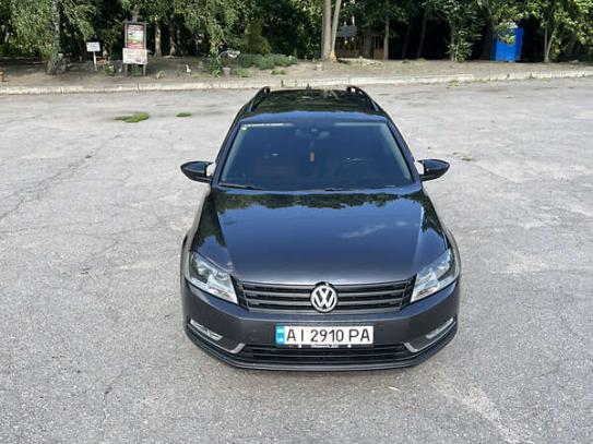 Volkswagen Passat                          2011г. в рассрочку