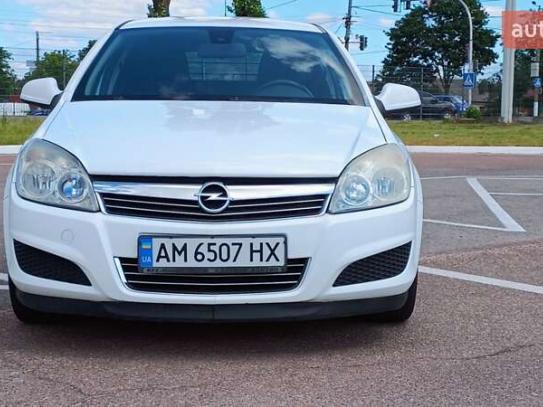 Opel Astra
                           2009г. в рассрочку