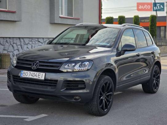 Volkswagen Touareg 2012 in Raten