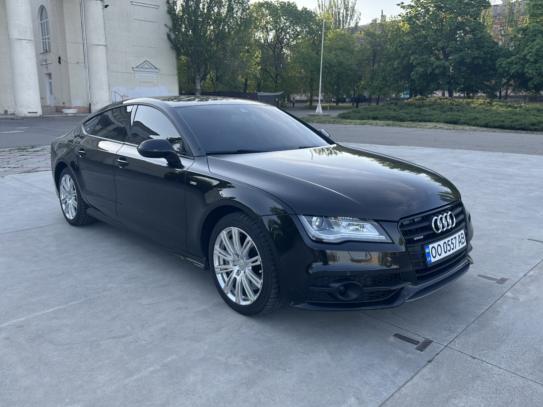 Audi A7                              2013г. в рассрочку