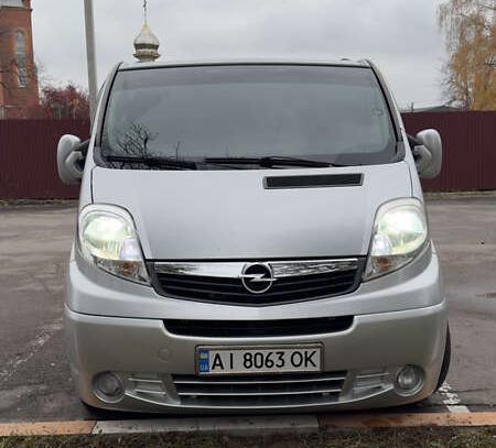 Opel Vivaro 2007г. в рассрочку