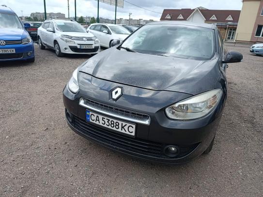 Renault Fluence                         2012г. в рассрочку