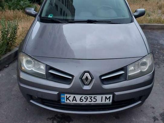 Renault Megane 2009г. в рассрочку