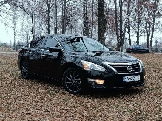 Nissan Altima 2015р. у розстрочку