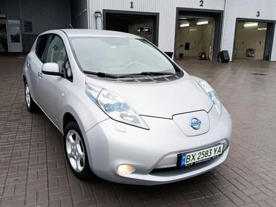 Nissan Leaf
                            2012г. в рассрочку