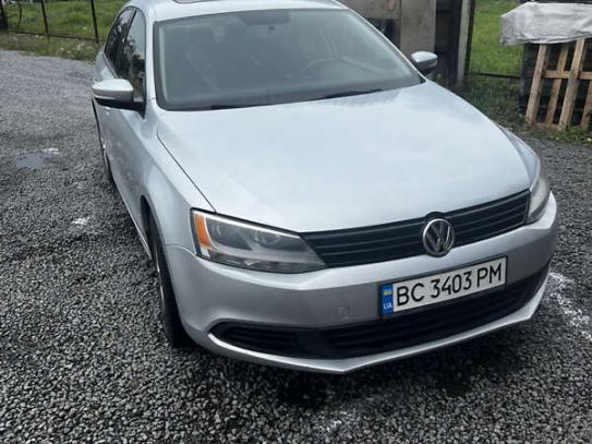 Volkswagen Jetta
                           2011г. в рассрочку