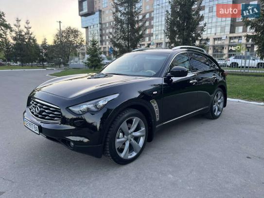 Infiniti Fx37                            2010г. в рассрочку
