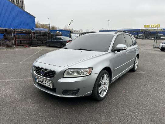 Volvo V50 2010г. в рассрочку