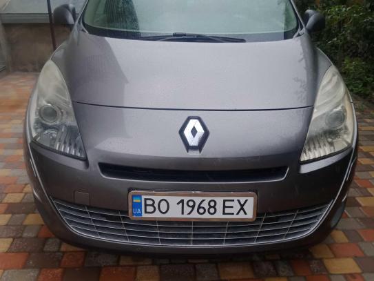 Renault Grand scenic 2010г. в рассрочку