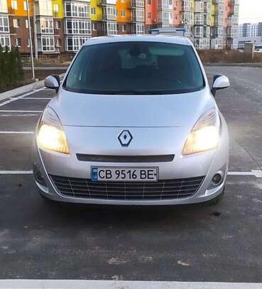 Renault Megane 2011г. в рассрочку