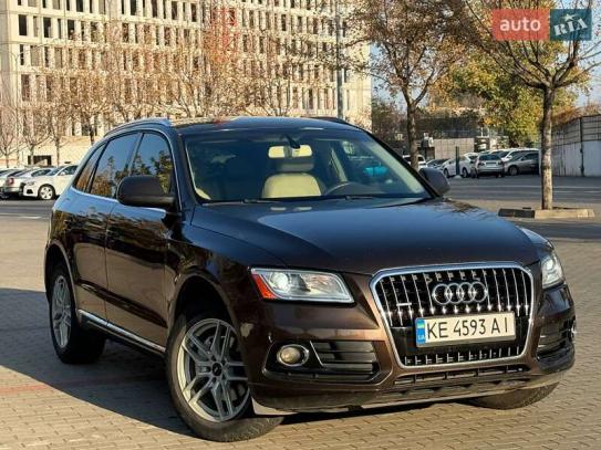 Audi Q5 2013г. в рассрочку