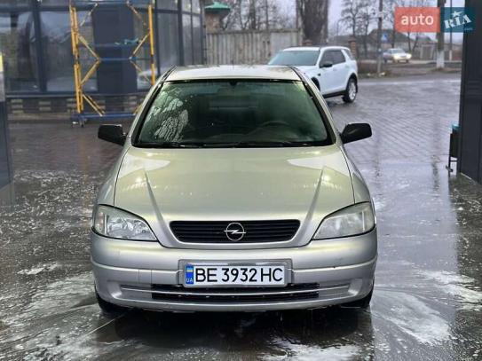 Opel Astra                           2007г. в рассрочку