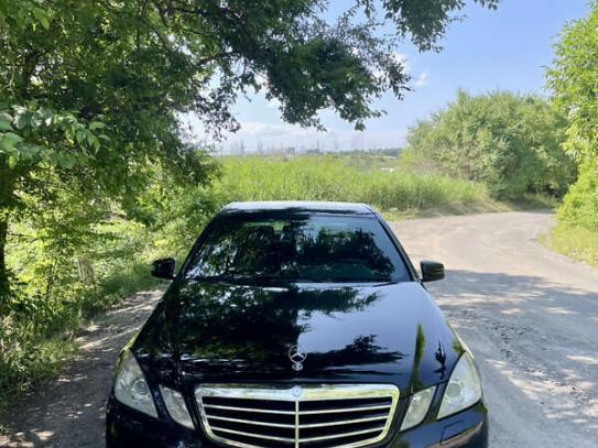 Mercedes-benz E-class                         2010г. в рассрочку