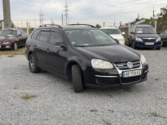 Volkswagen Golf 2009р. у розстрочку