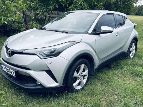Toyota C-hr
                            2016г. в рассрочку