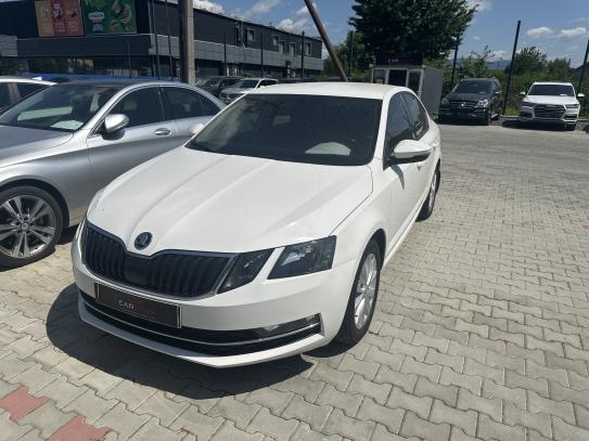 Skoda Octavia                         2017г. в рассрочку
