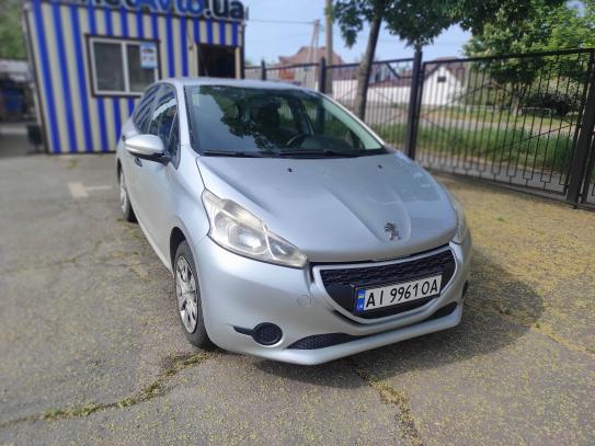 Peugeot 208
                             2013г. в рассрочку