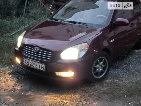 Hyundai Accent 2010р. у розстрочку