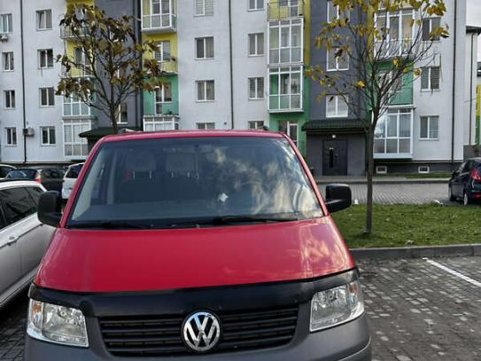 Volkswagen Transporter 2006р. у розстрочку