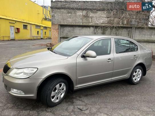 Skoda Octavia
                         2010г. в рассрочку