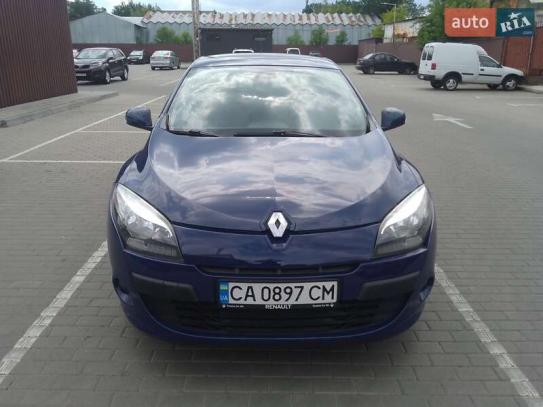 Renault Megane                          2010г. в рассрочку