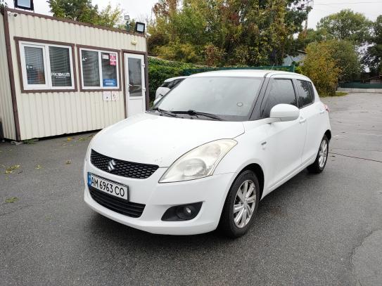 Suzuki Swift 2013г. в рассрочку